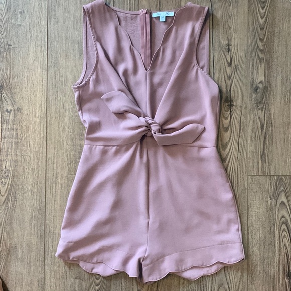 ROMPER - Picture 1 of 1